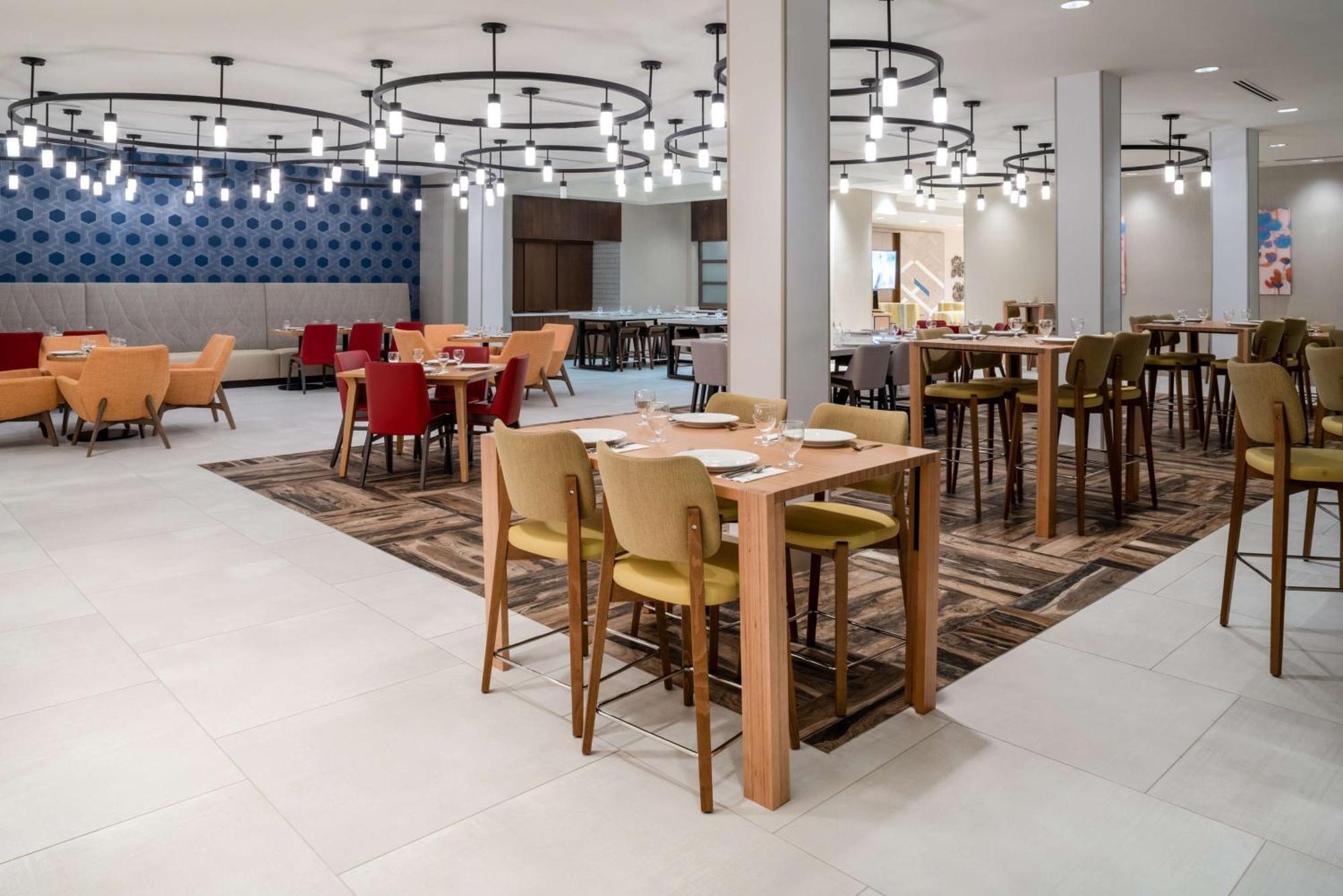 Hilton Garden Inn Brunswick Eksteriør bilde