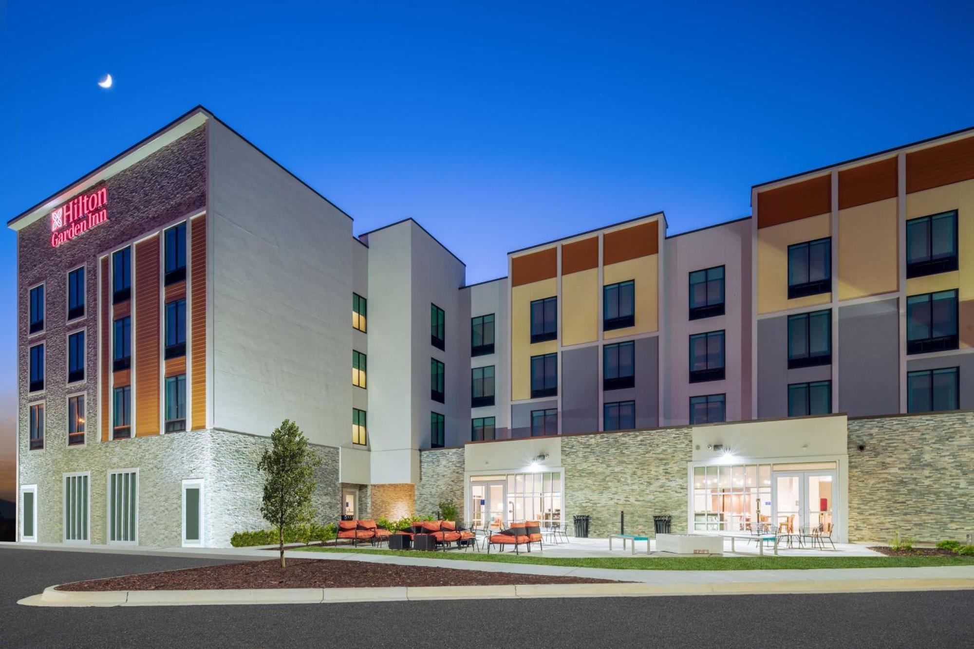 Hilton Garden Inn Brunswick Eksteriør bilde